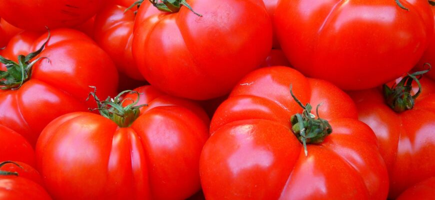 В Казахстане зафиксировали сильный месячный рост цен на помидоры