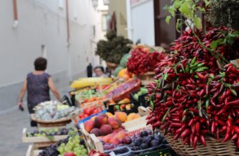 Токаев назвал три причины высоких цен на продукты в Мангистауской области