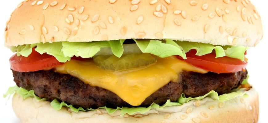 23 января в РК открываются рестораны McDonald`s без названия