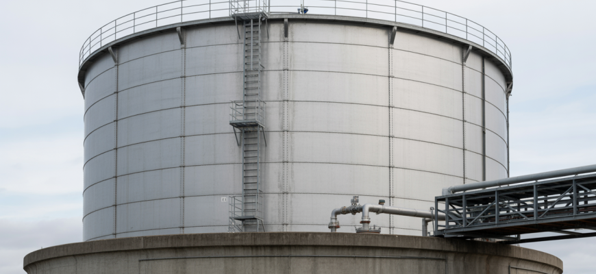 Конструкция стального вертикального резервуара (РВС) для воды: устройство и основные элементы
